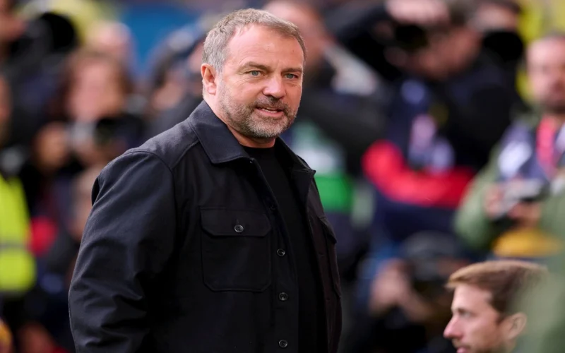 برشلونة يراقب.. موهبة برازيلية على أعتاب الدوري الإنجليزي